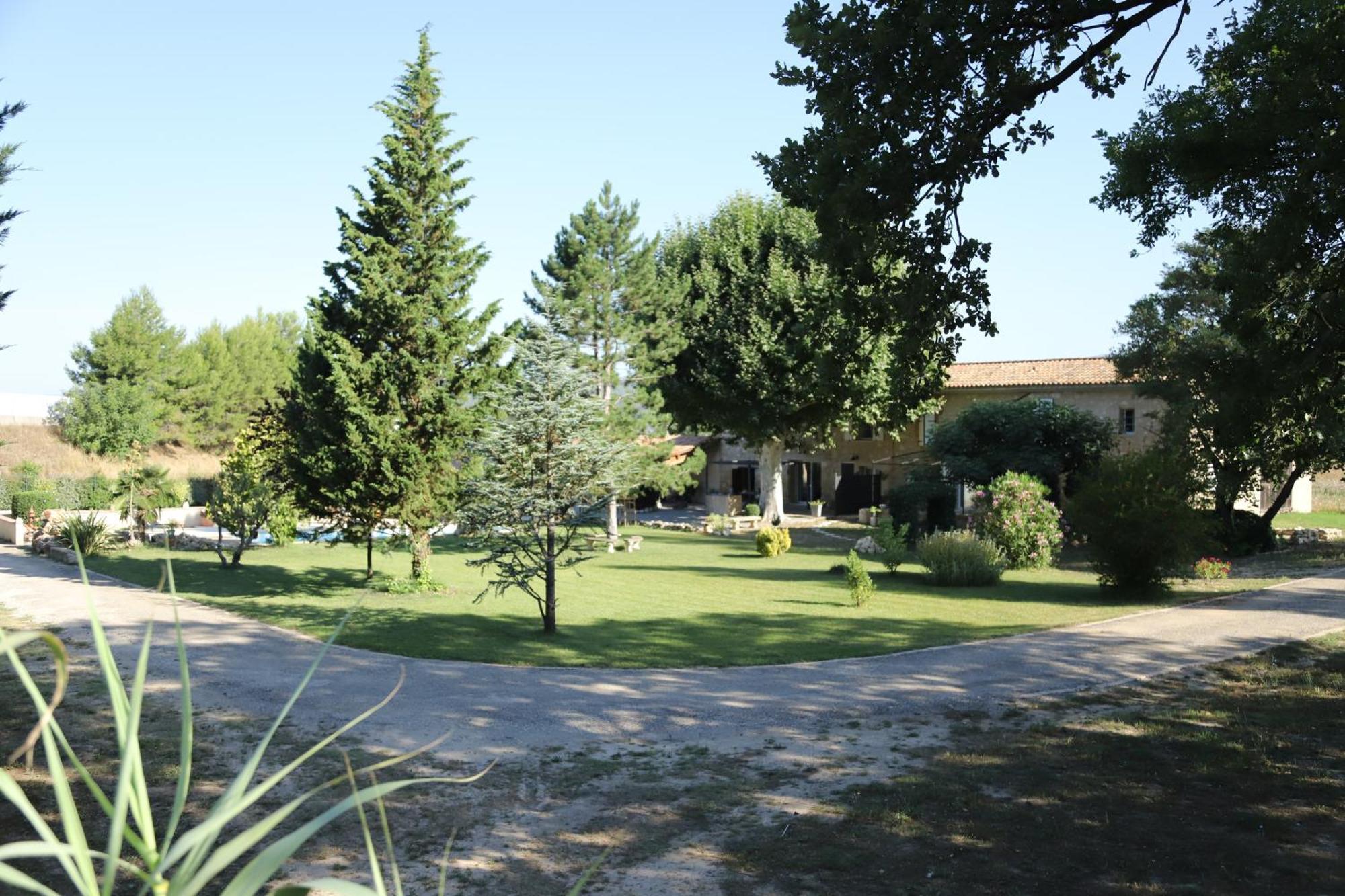 Duplex De Charme Au Coeur De La Provence. Pertuis